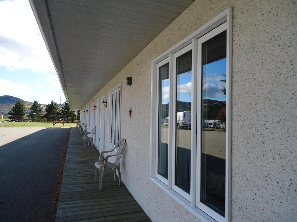 Maison Chez Laurent Hotel Baie-Saint-Paul Exterior foto